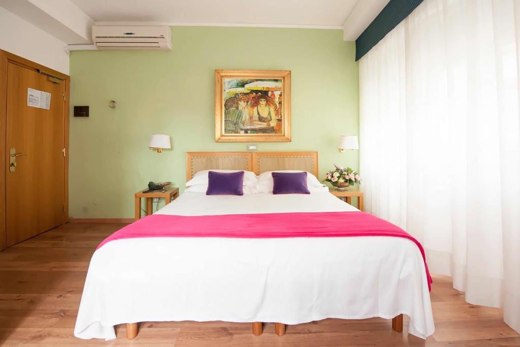 פיזה Hotel Touring מראה חיצוני תמונה