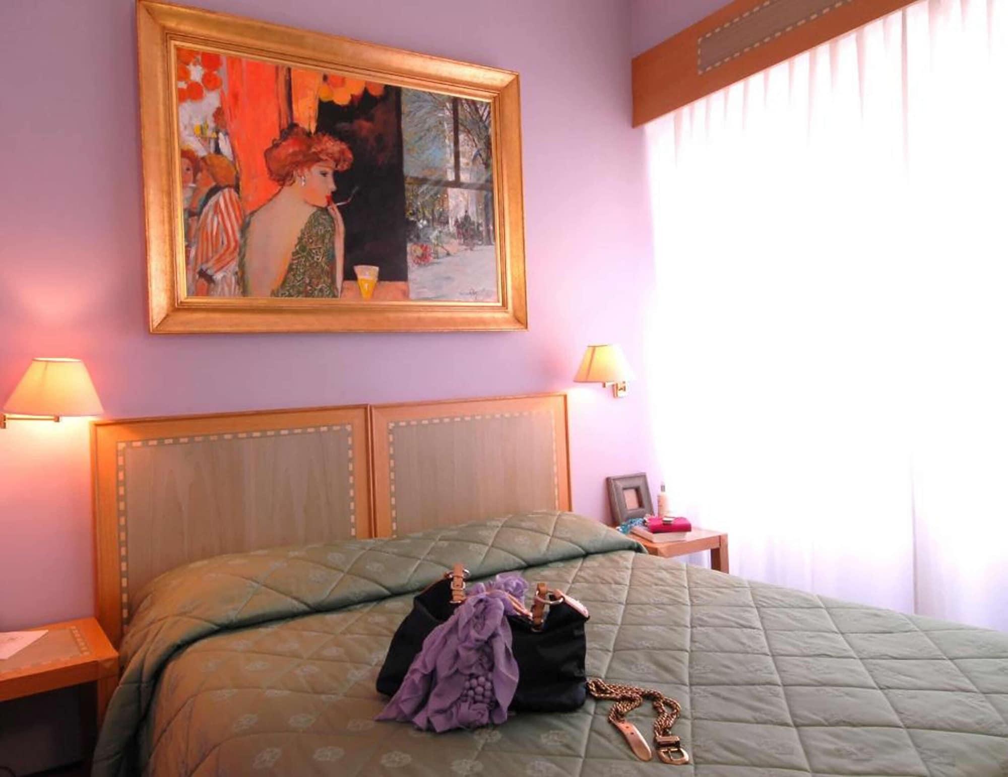 פיזה Hotel Touring מראה חיצוני תמונה