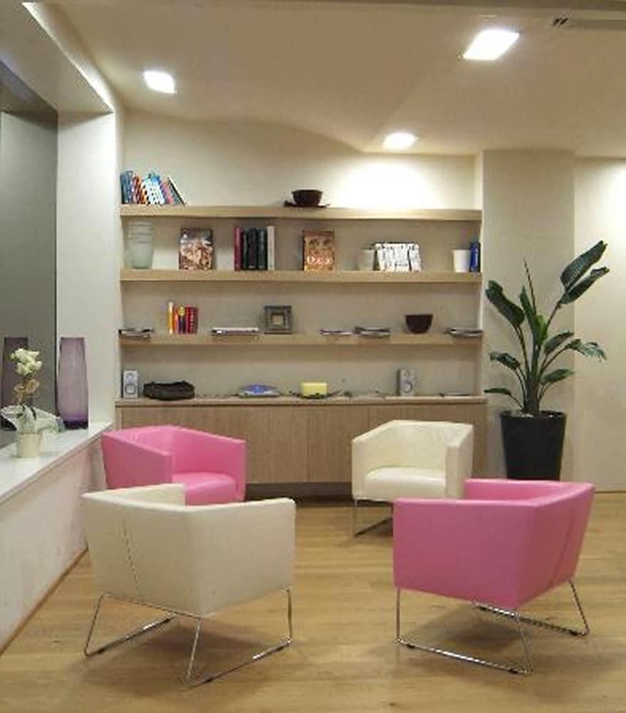 פיזה Hotel Touring מראה חיצוני תמונה