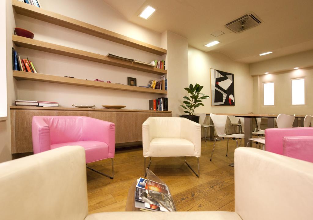 פיזה Hotel Touring מראה חיצוני תמונה